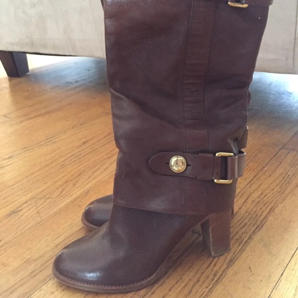 Beautiful, 100% Authentic, Coach leather boots. - Picture 6 of 7
